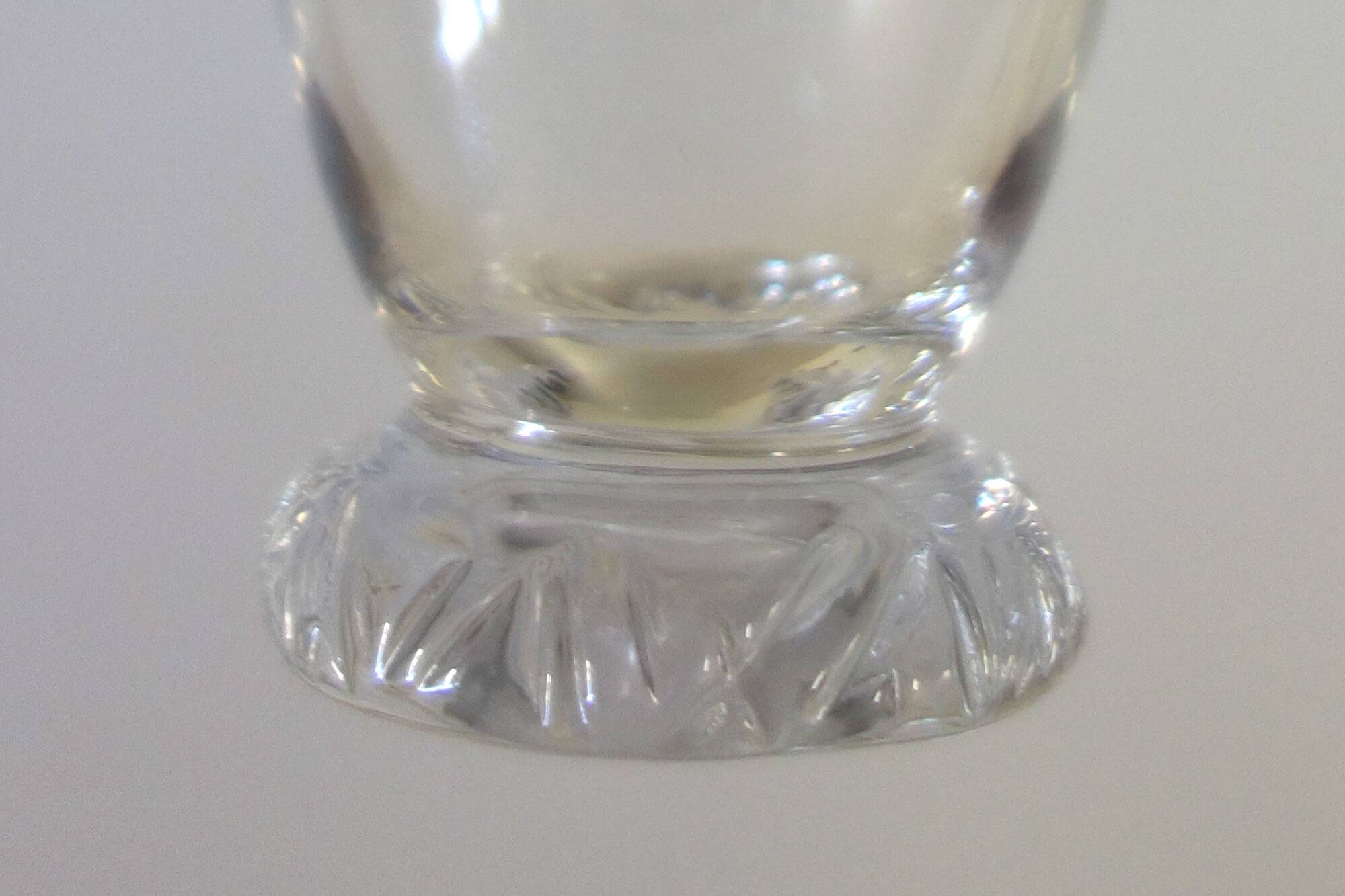 6 Daum Kim model wine glasses, mid-20th century