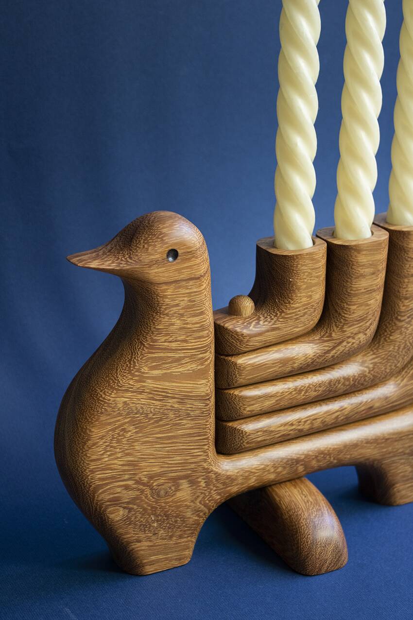 Wooden candle holder - Candelabro Paloma