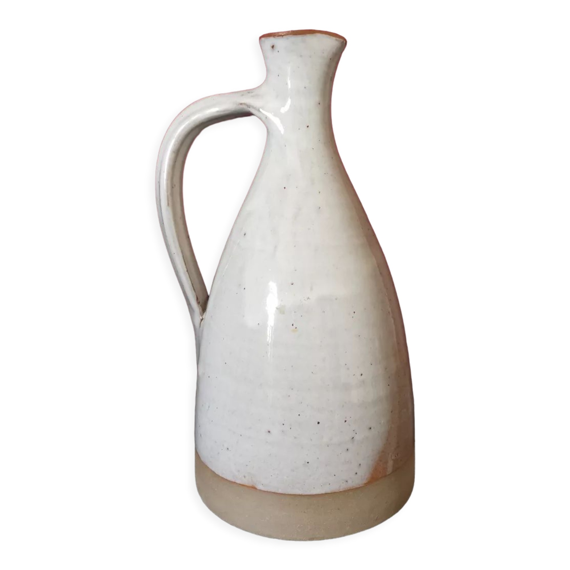 Sandstone pitcher