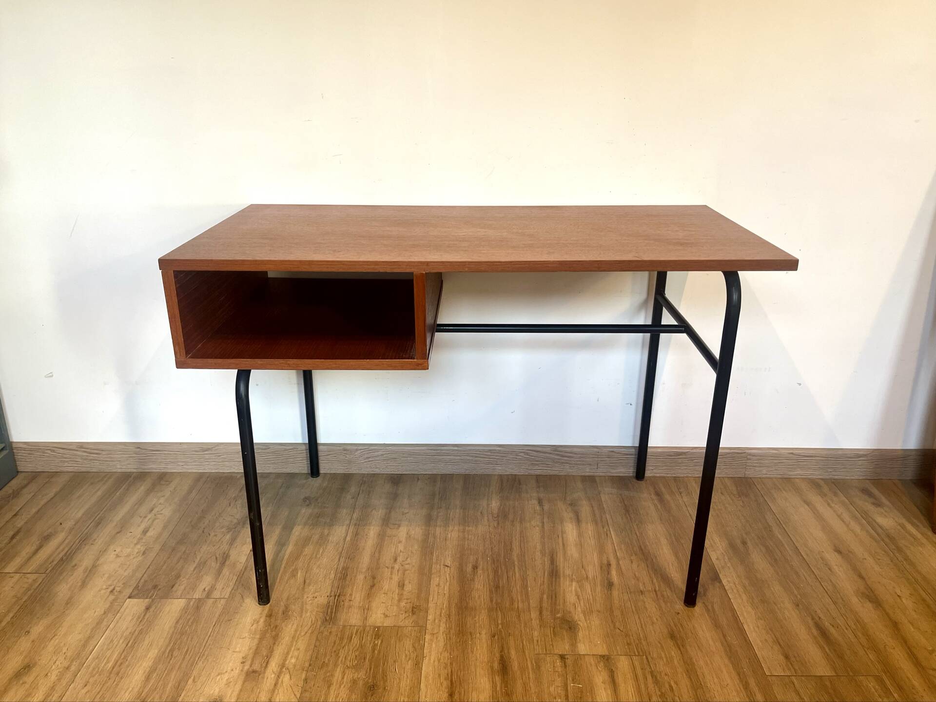 Modernist desk
