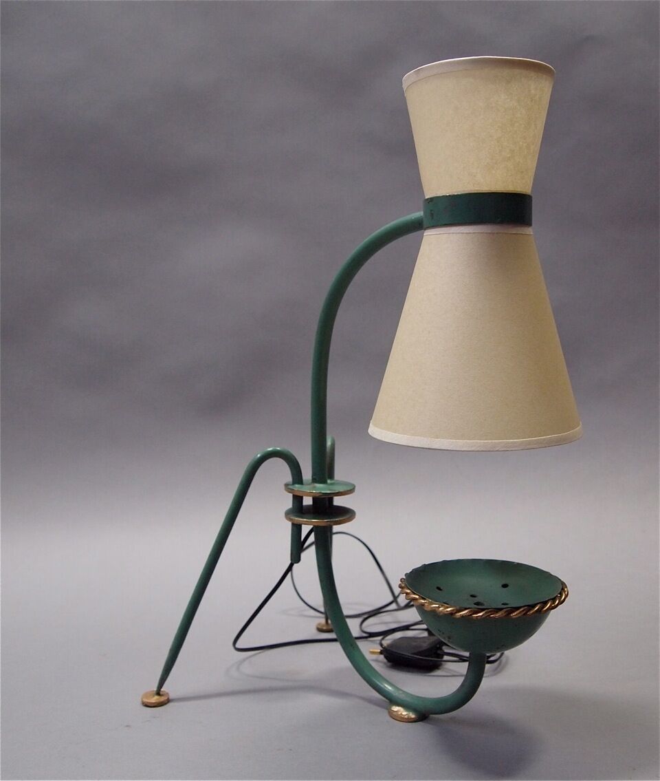 Lunel House lamp