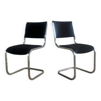 Paire de chaises chromées 1970s