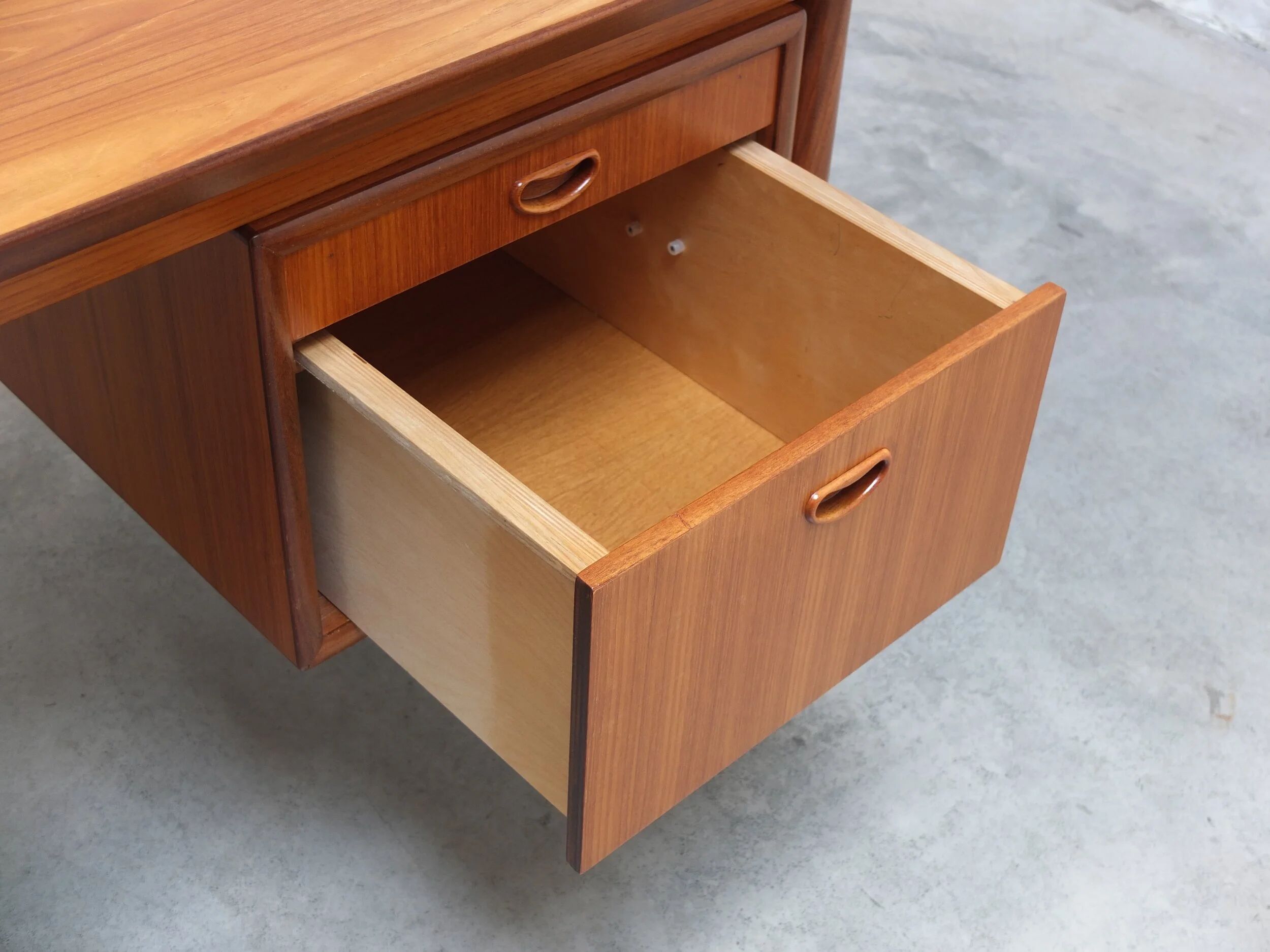 Freestanding executive desk by Oswald Vermaercke for V-Form, 1960s