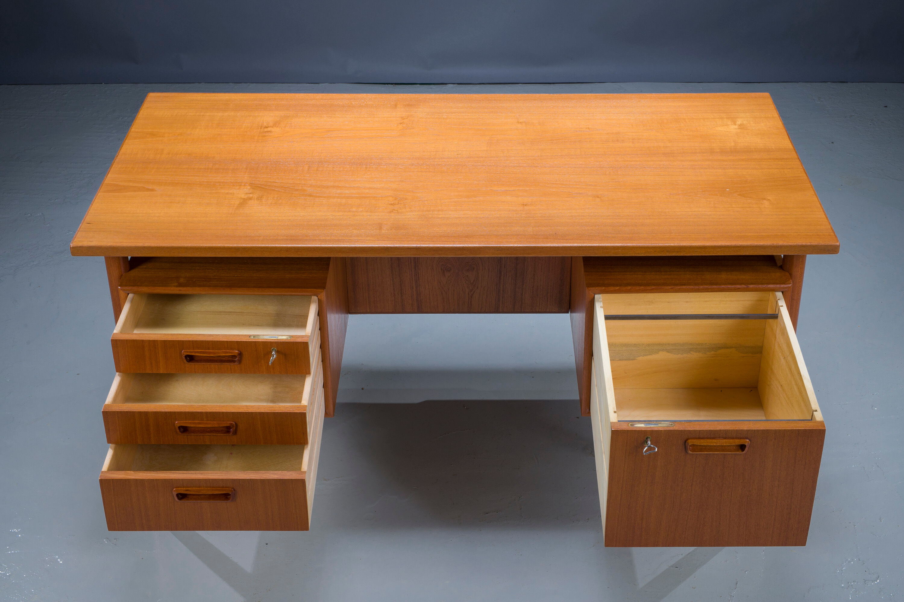 Mid-century Danish teak desk by HP Hansen, 1960s