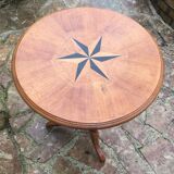 Pedestal table