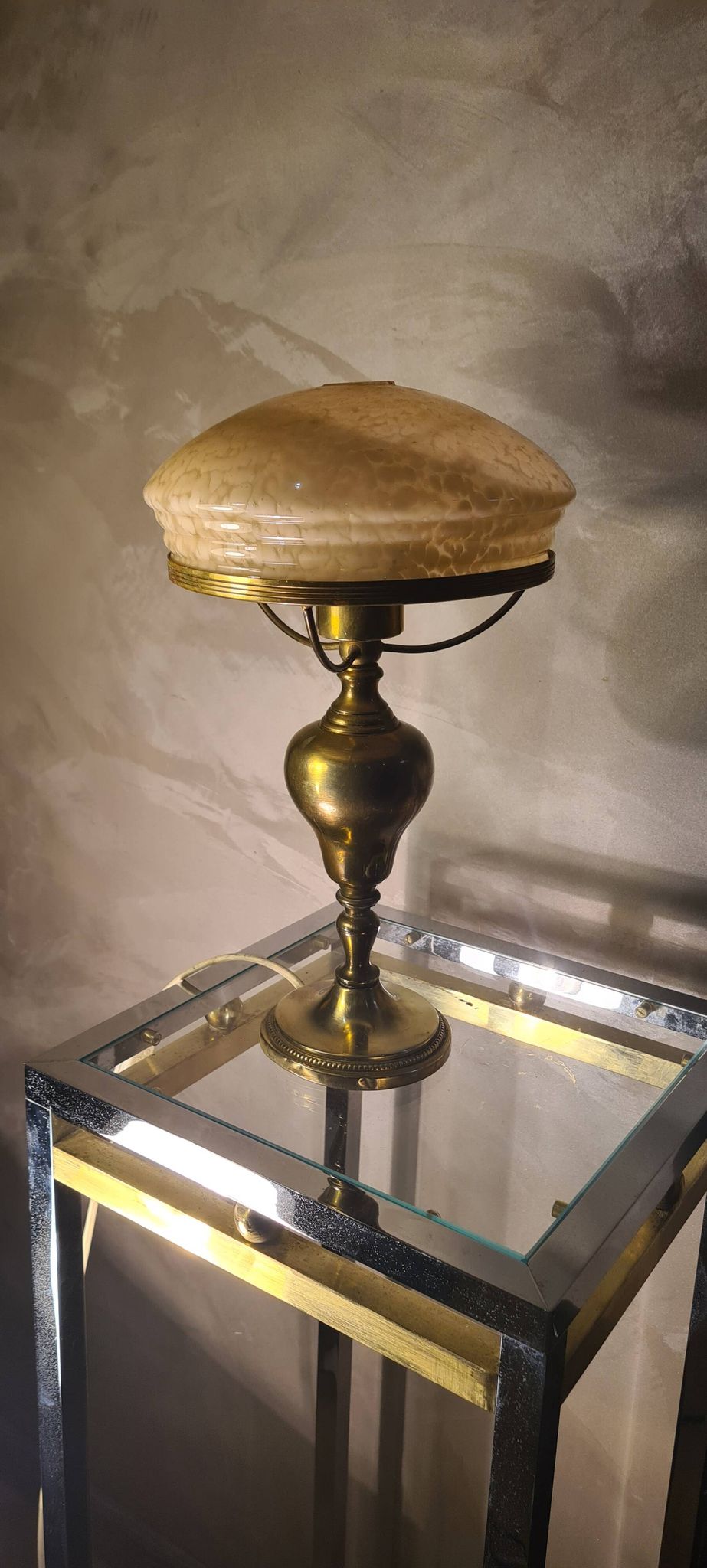 Brass lamp 1930, clichy glass lampshade 35x20, slight mark of use