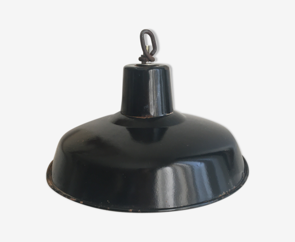 Suspension en tôle émaillée