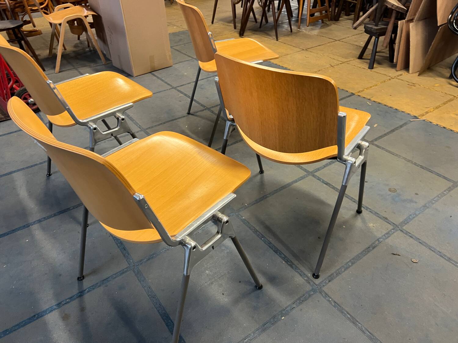 Set of 4 G. PIRRETTI chairs for CASTELLI