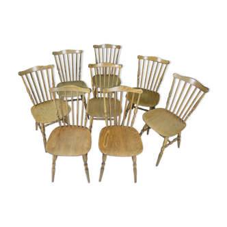 Suite de 8 chaises bistrot modèle Tacoma Baumann