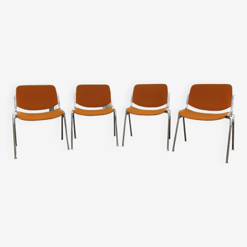 Set of 4 Piretti Castelli chairs 1970