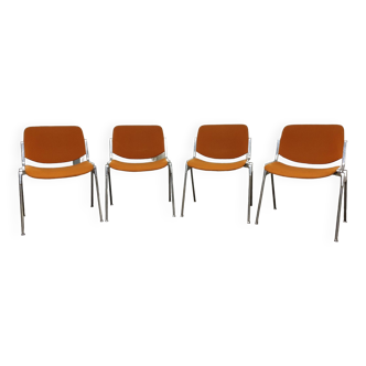 Set of 4 Piretti Castelli chairs 1970