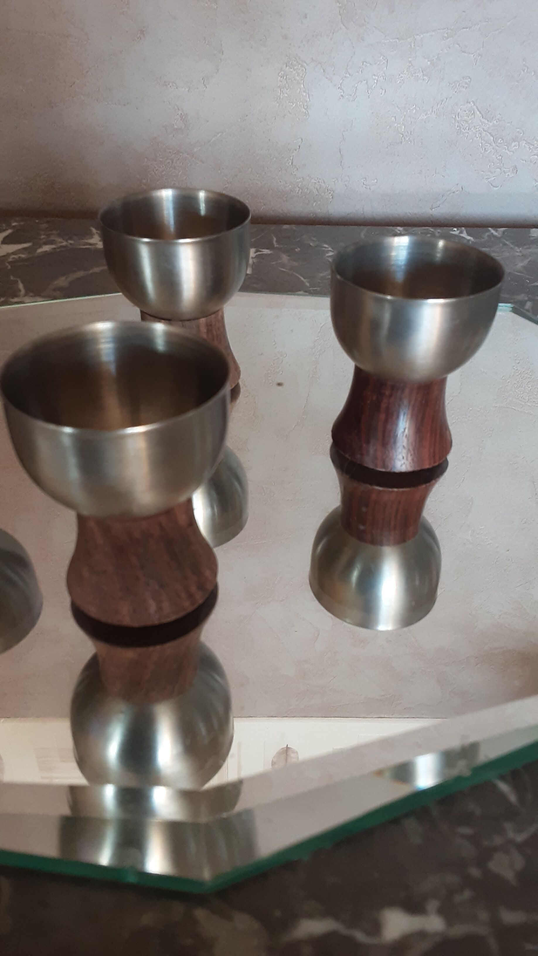 Polished stainless steel coquetiers - wooden feet