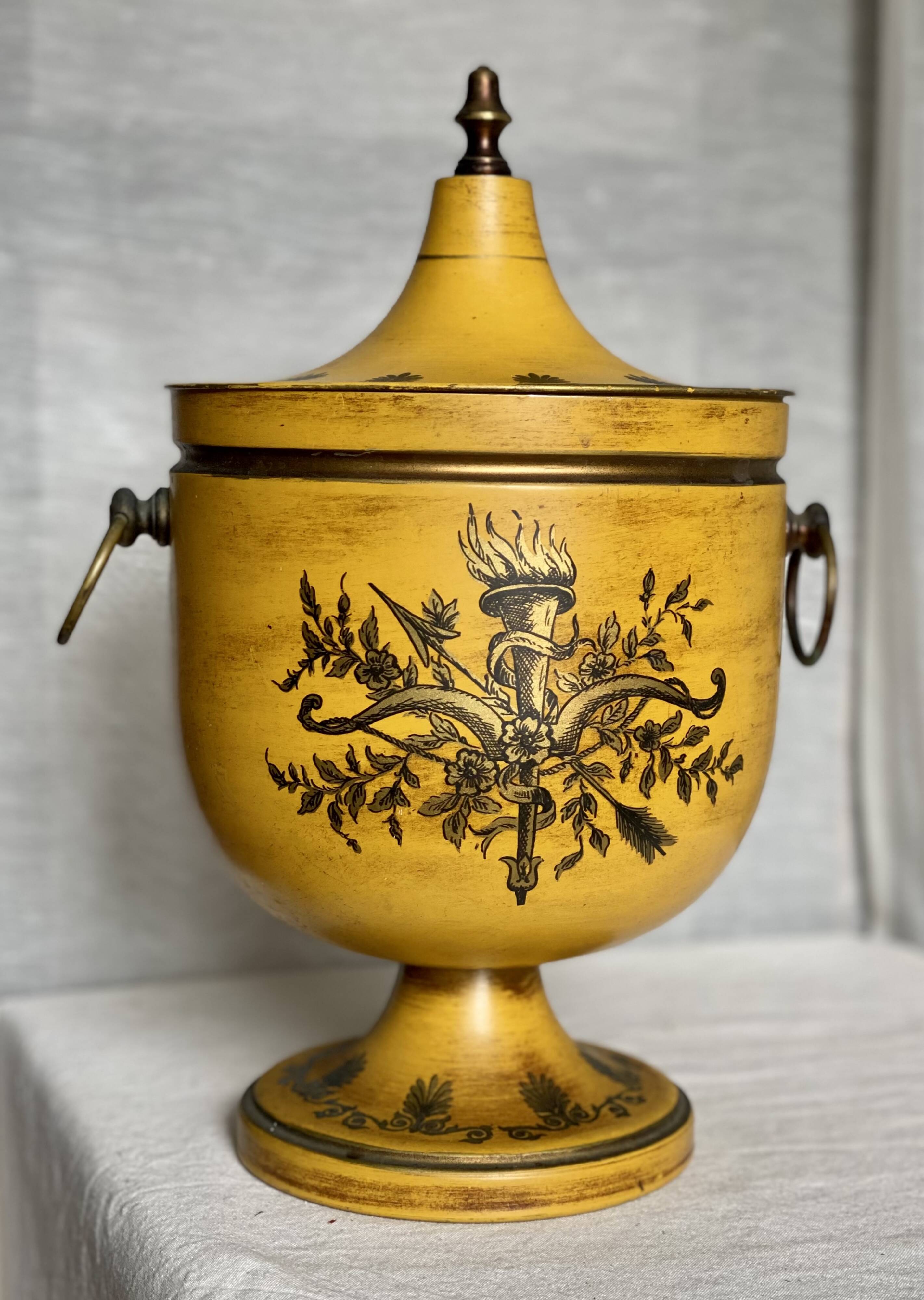 Vintage 1960s painted metal ice bucket from Italy in yellow and gold.