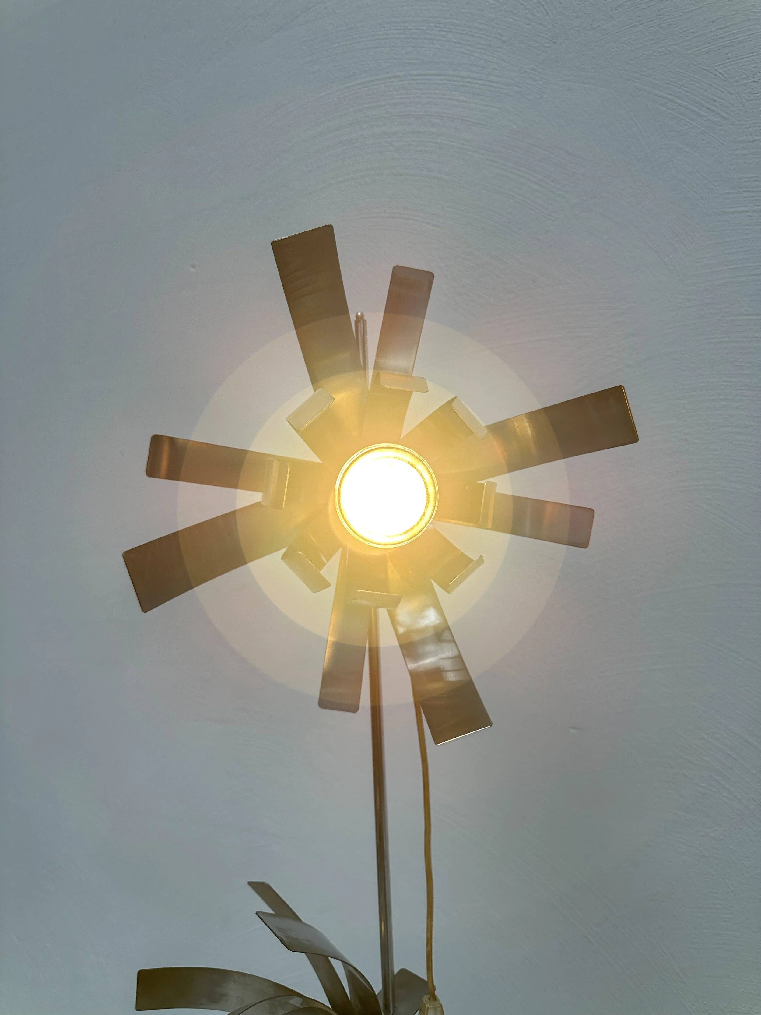 1970s Vintage Sculptural French Floor Lamp by Jocelyne Trocmé for Oxar