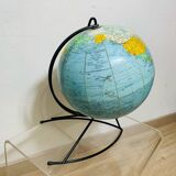 Globe Girard and Barrere