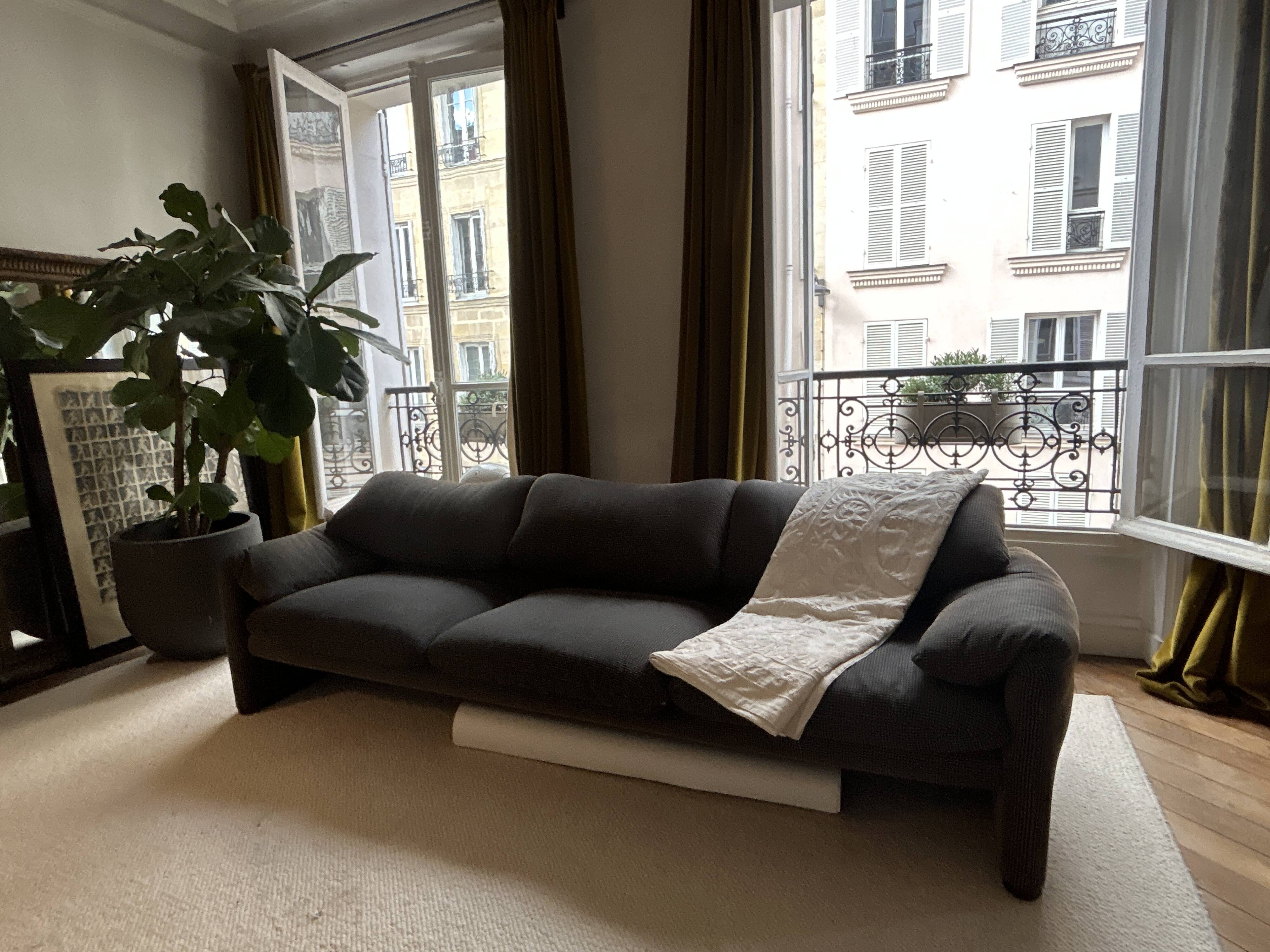 Maralunga 3-seater sofa by Vico Magistretti