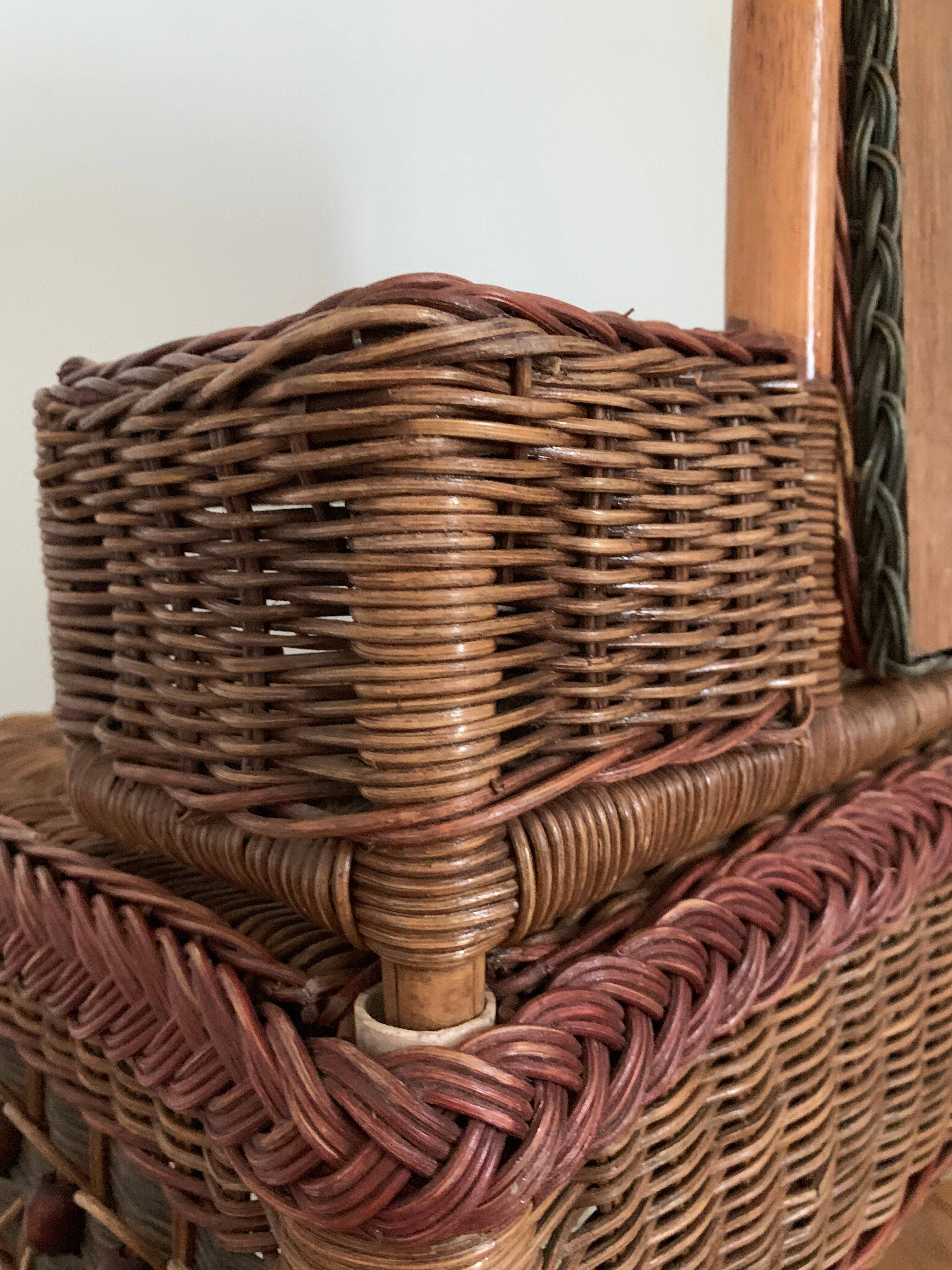 Rattan hairdresser and its pouf