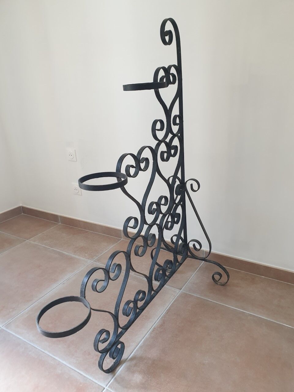 Gate wrought iron plants