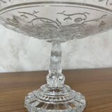 Glass fruit bowl on foot