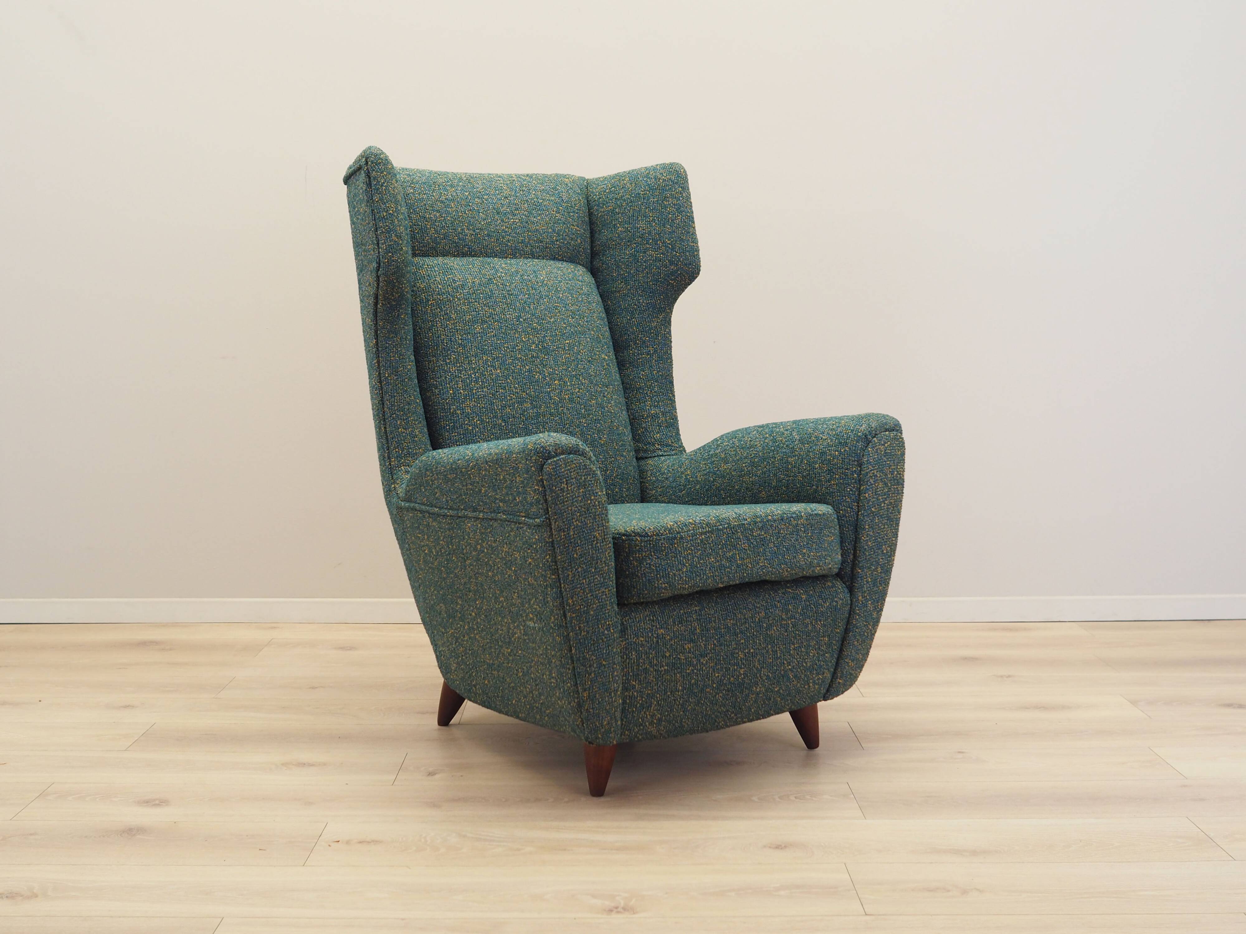 Lounge armchair, Italian design, 1970s, production: Italy