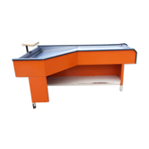 Store desserte check counter