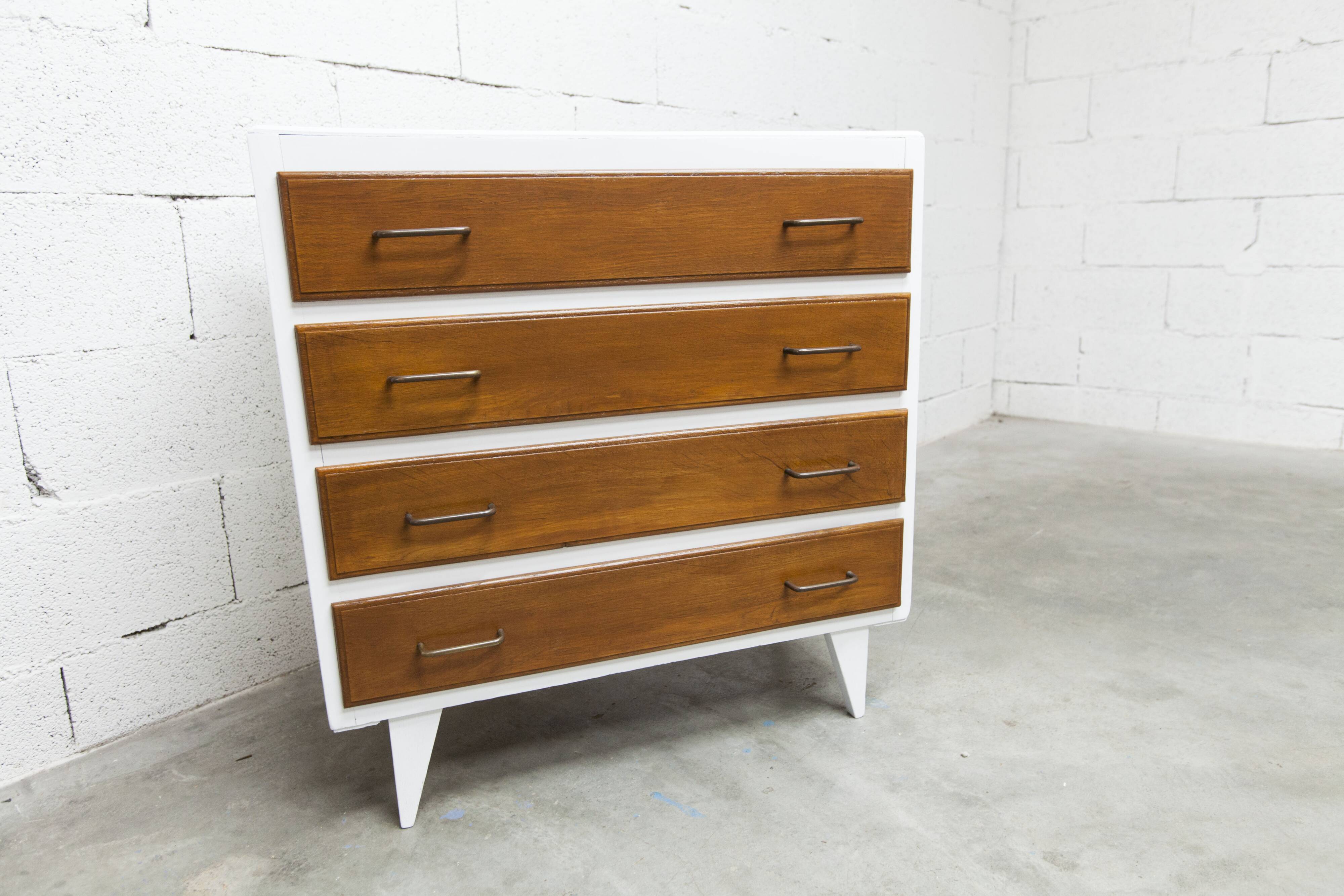 1960s chest of drawers with splayed legs and 4 drawers, refurbished