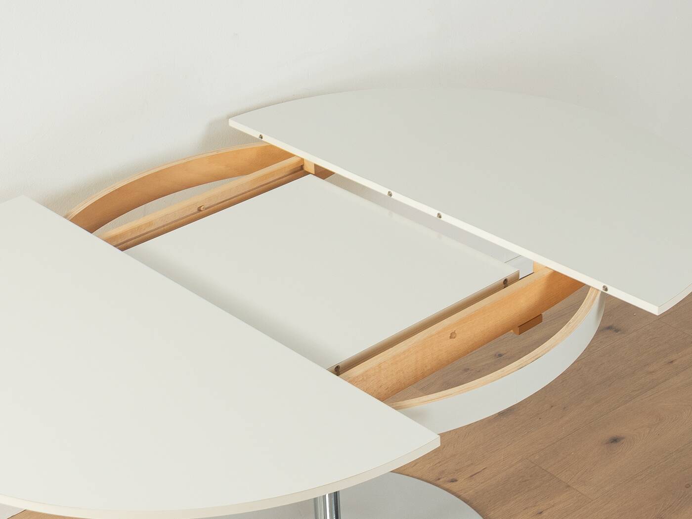 Butterfly dining table