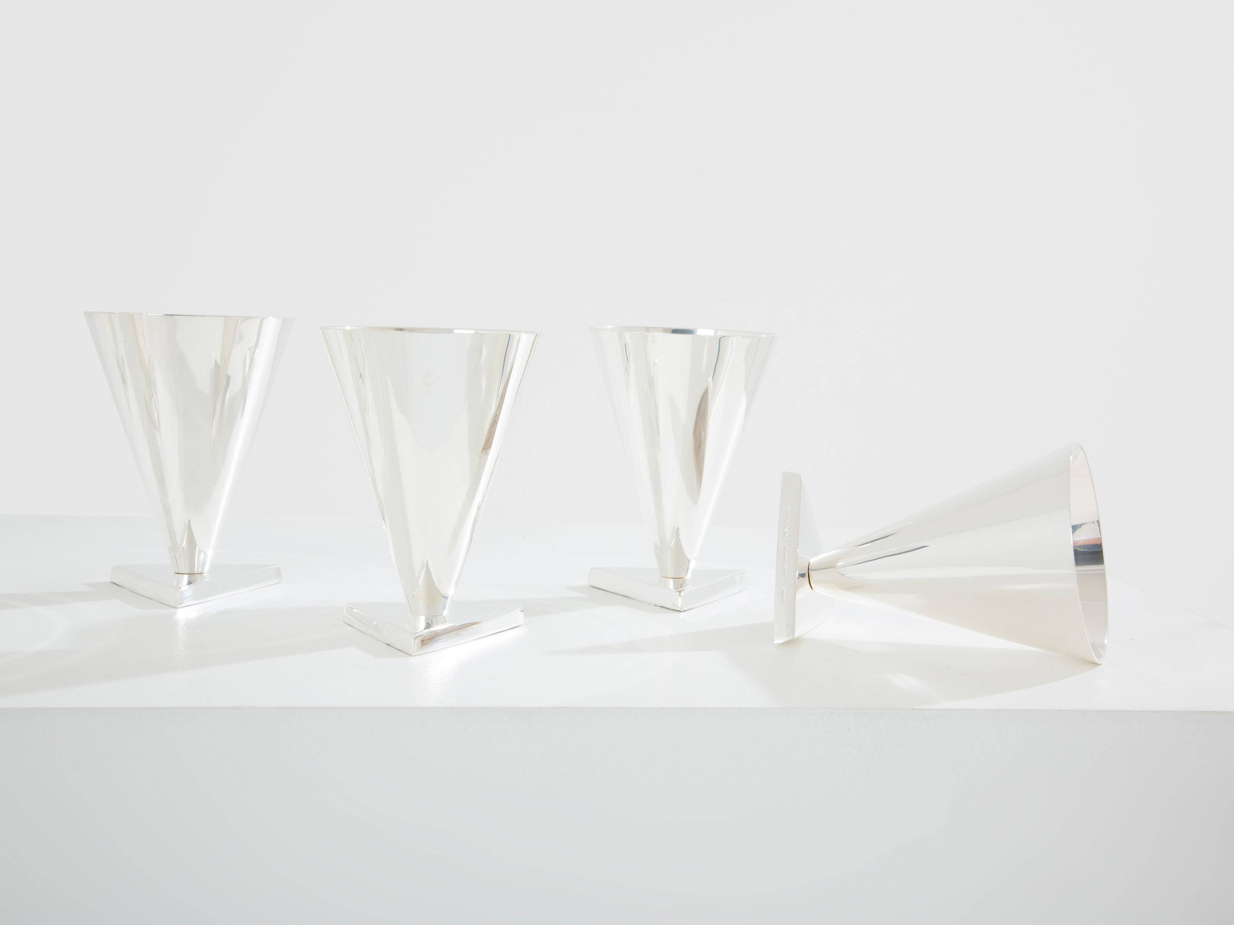 Set of 6 Art Deco silver-plated metal cups by La Maison Desny 1928