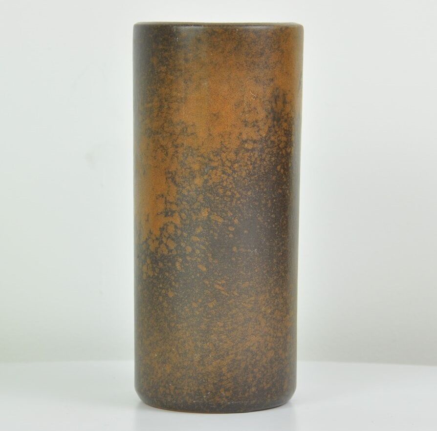 Van Daalen ceramic vase