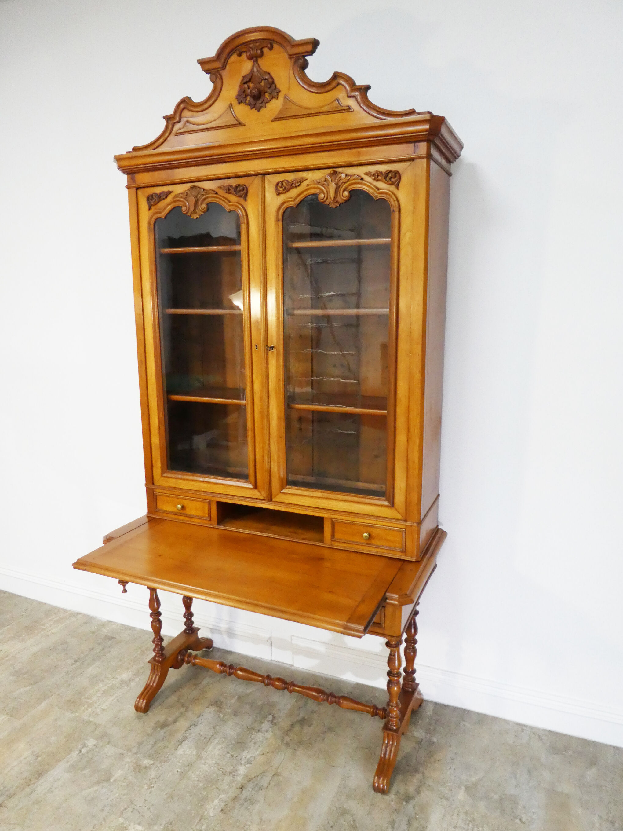 Bureau vitrine Louis Philippe en merisier 19eme
