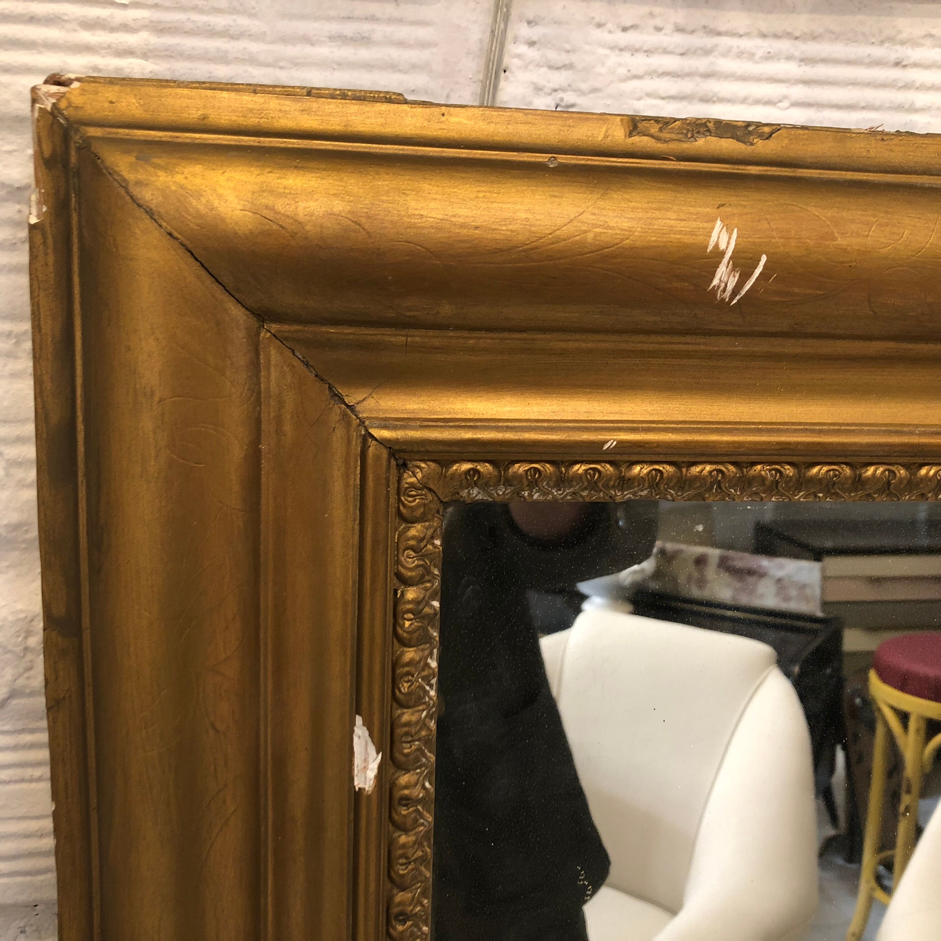 Golden mirror 106x152cm