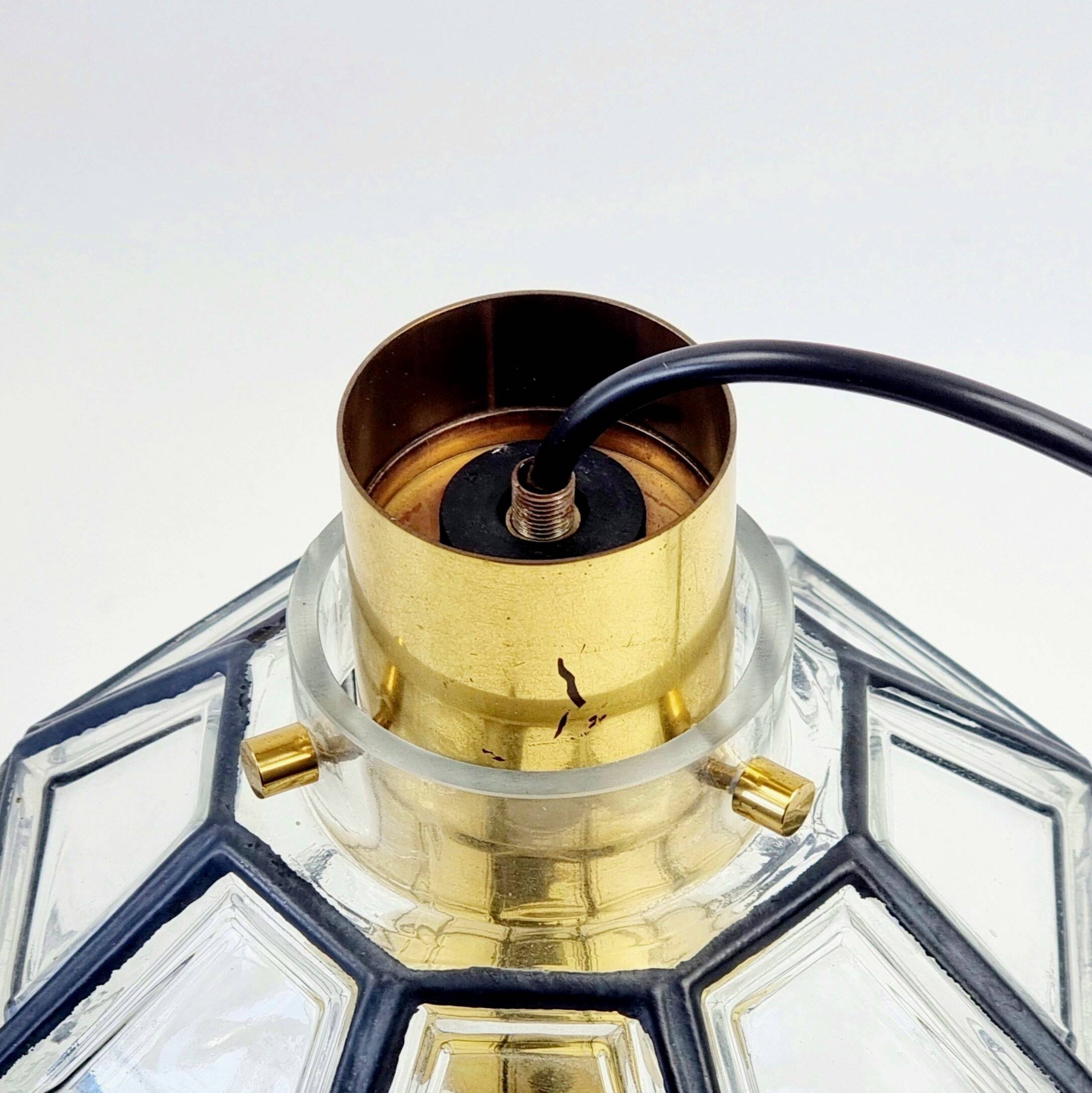 Paire de plafonniers en verre et laiton du milieu du siècle de Limburg, années 1960/1970