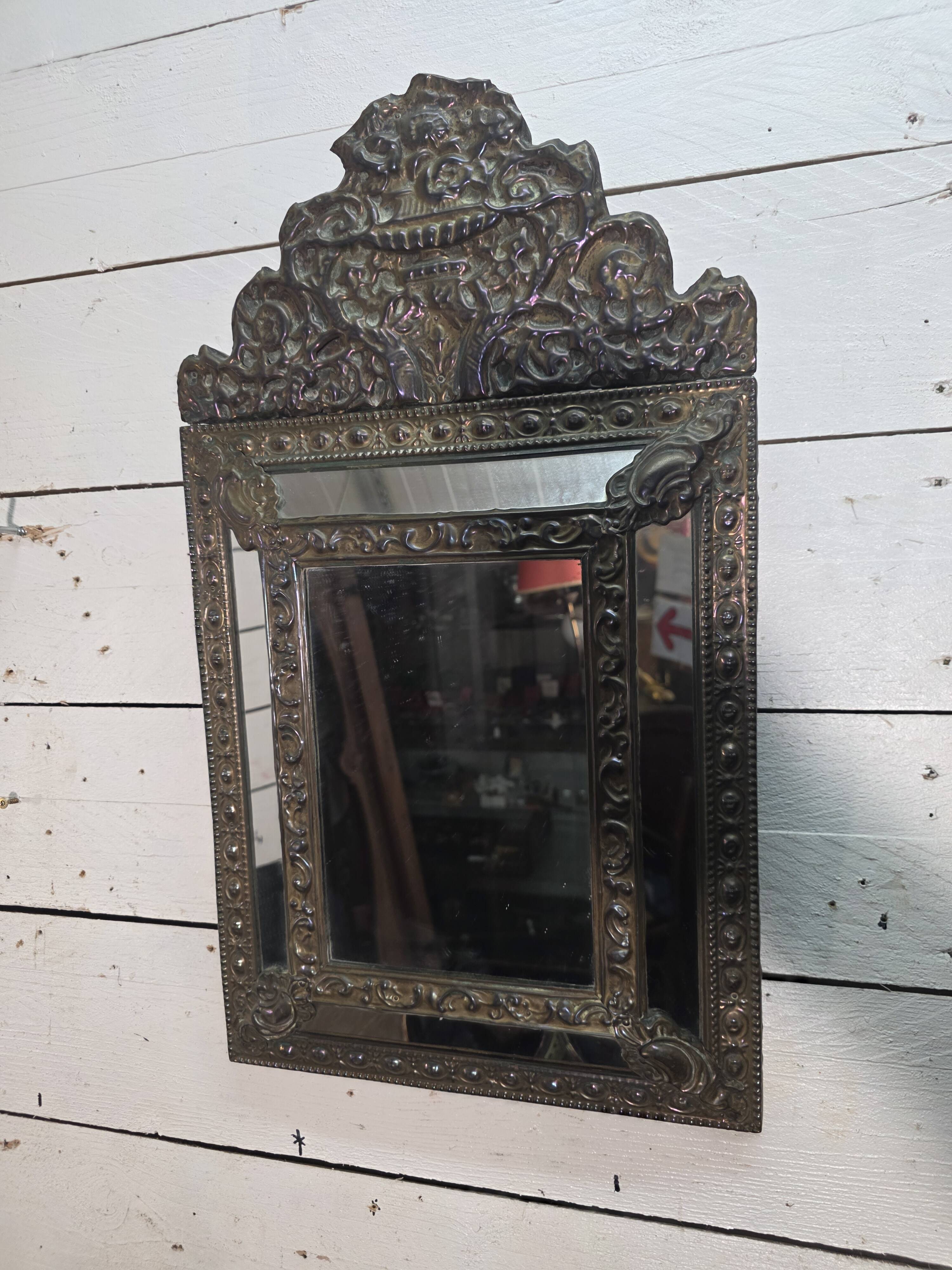 Miroir en laiton à parcloses du XIXe