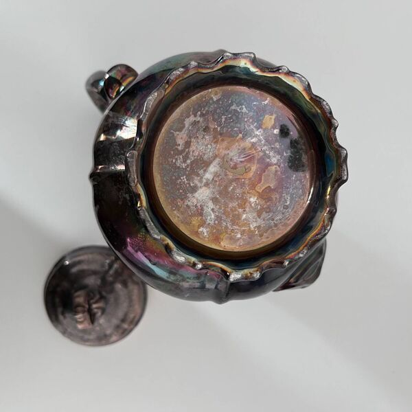 Cafetière en porcelaine métallisée