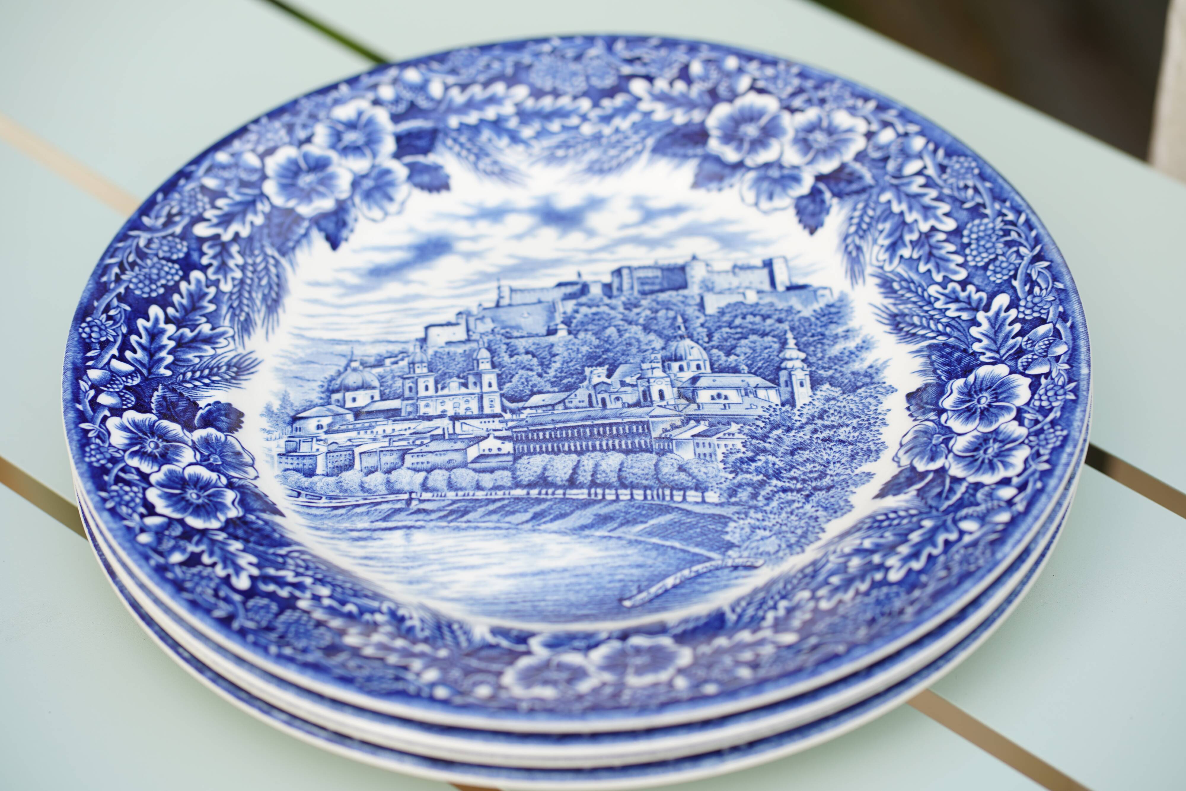 Churchill England plates