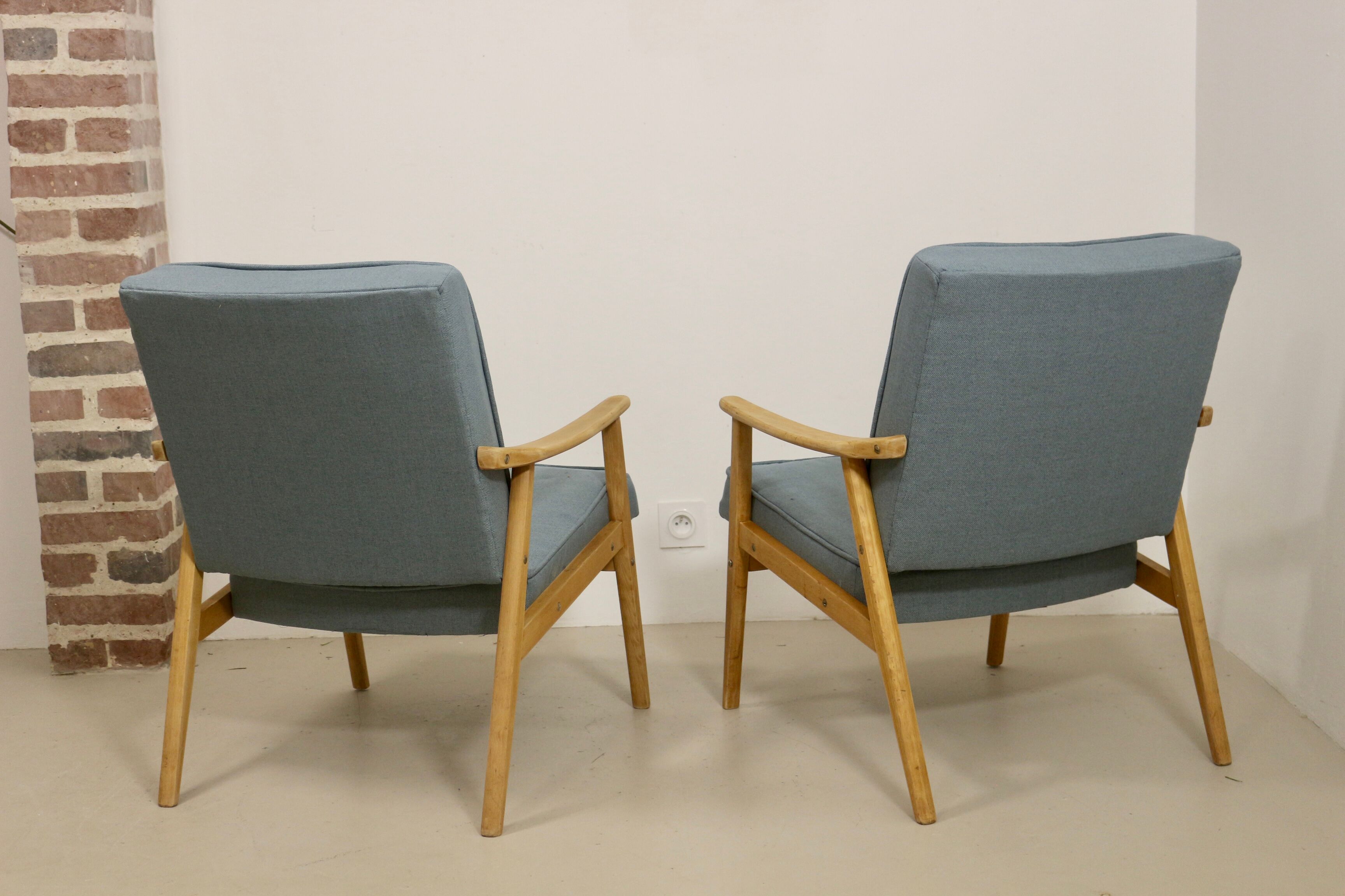 Paire de fauteuils vintage année 60 en hêtre