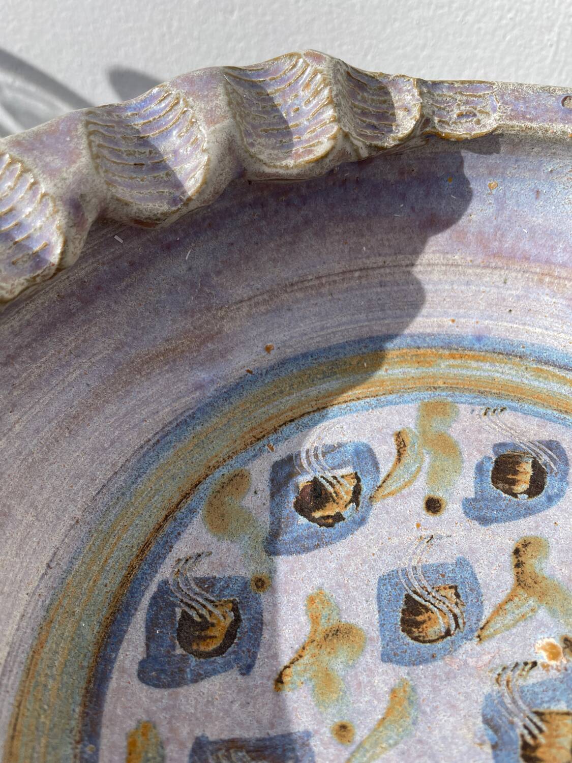 Ceramic pottery salad bowl