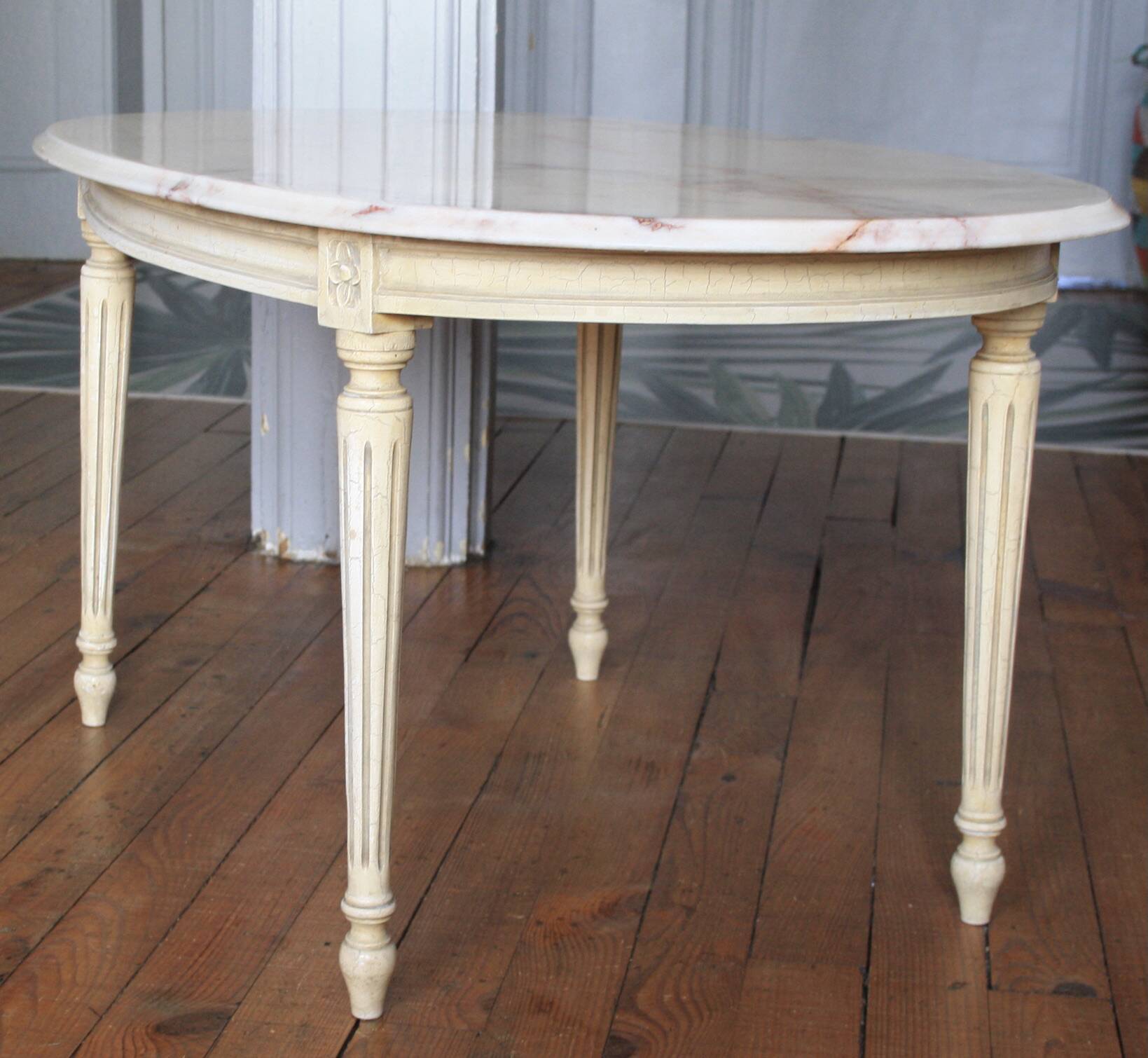 Table basse ovale marbre