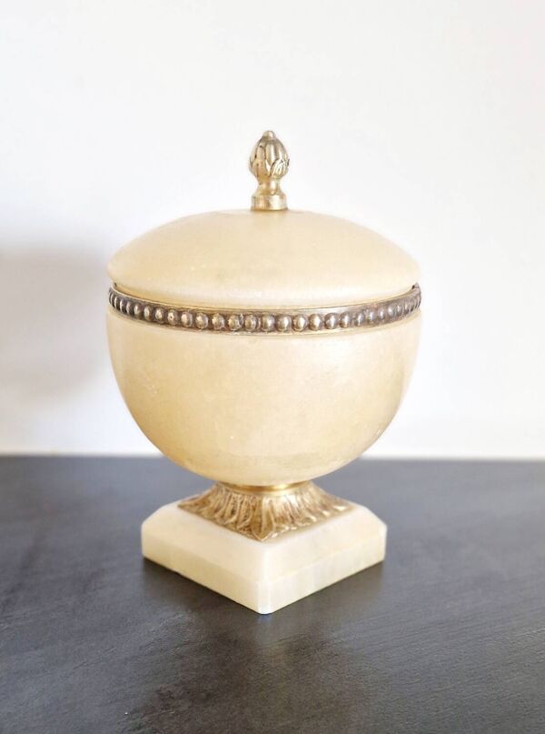 Bonbonnière marbre style Empire