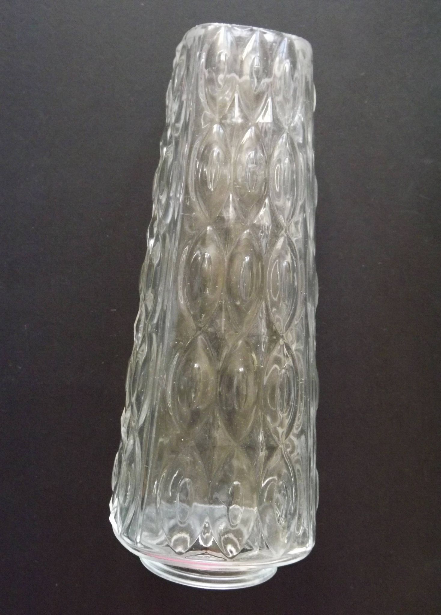Paire d'abat-jours en verre taillé vintage rétro pour lustres/appliques murales.