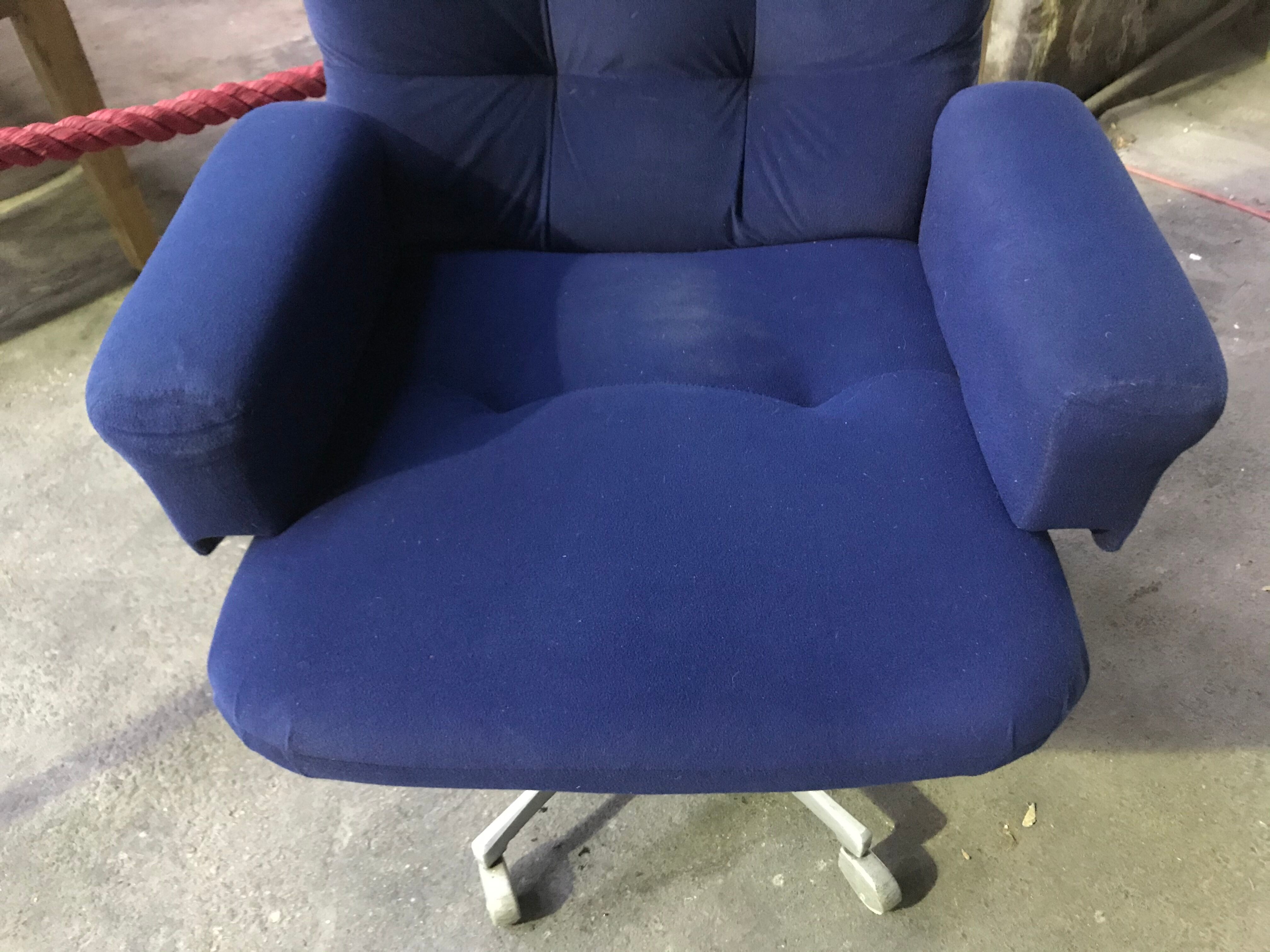 Vintage office chair 1970