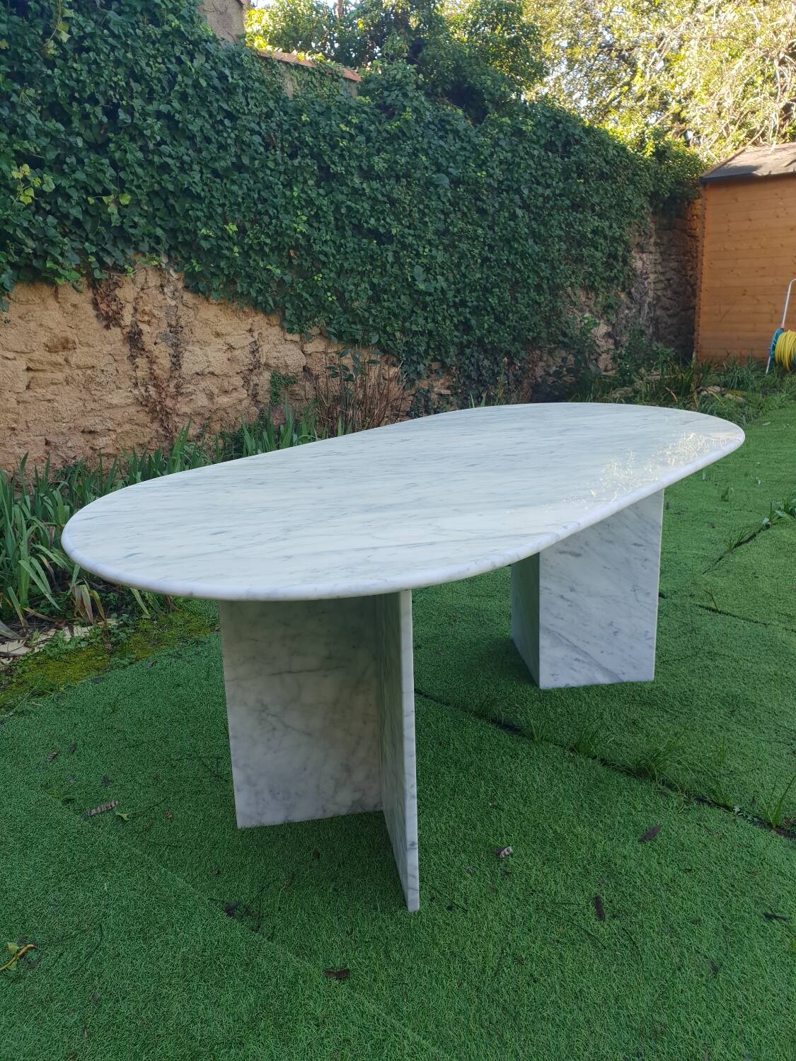 Marble dining table 1980