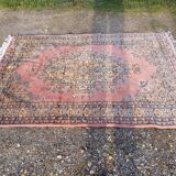 Hand-knotted wool oriental rug
