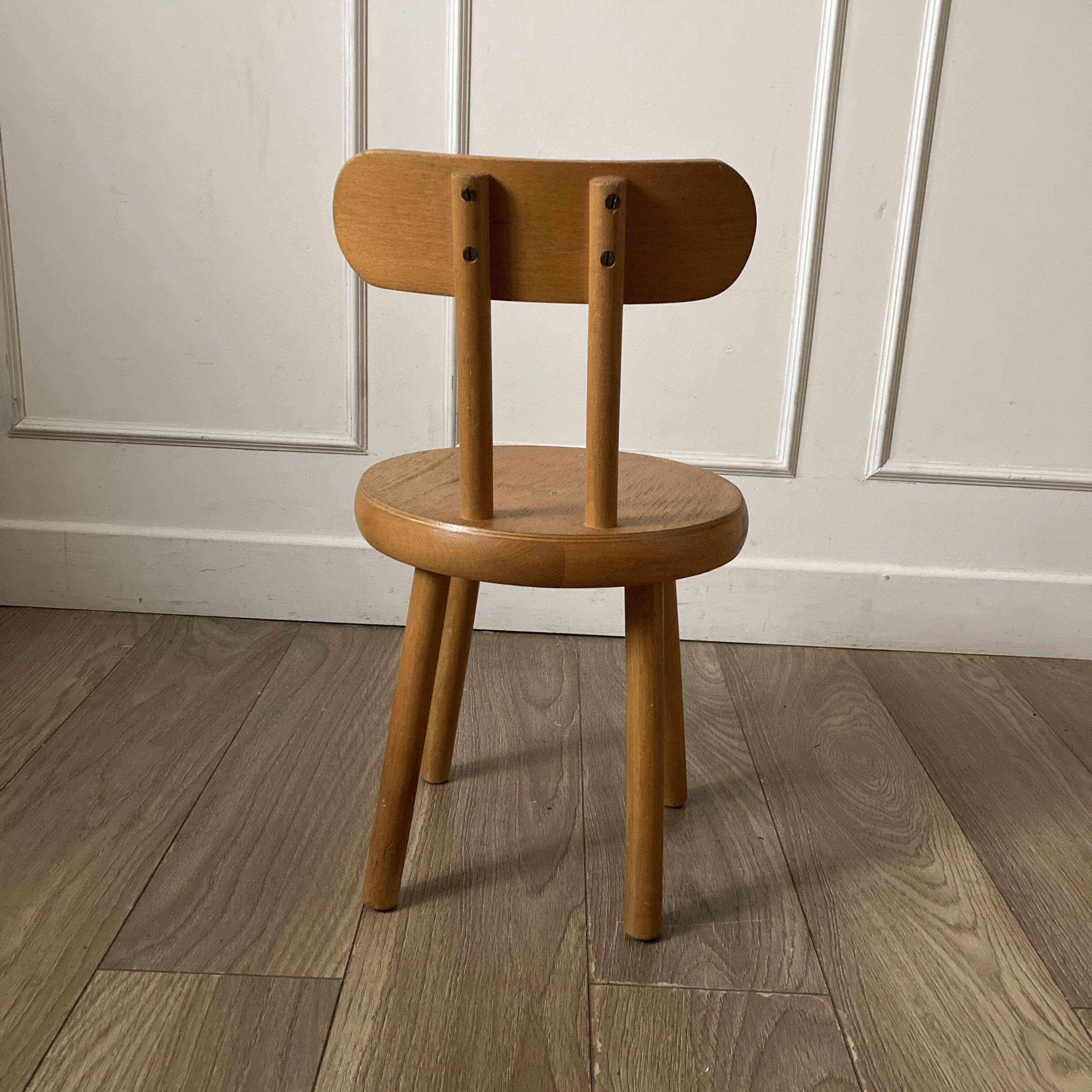 All-wooden children's chair