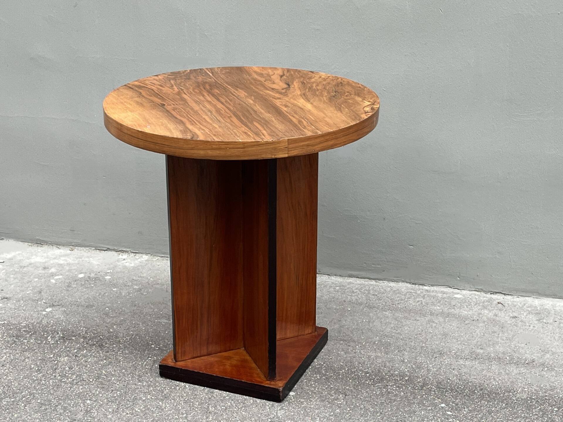 Modernist art deco pedestal table