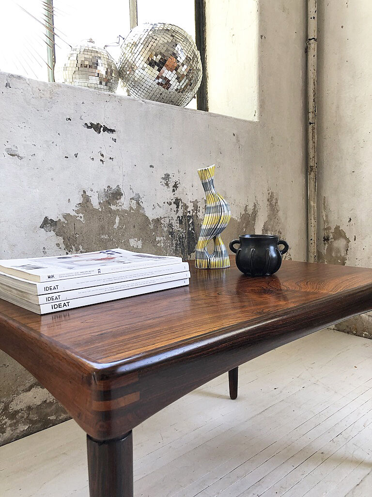 Tasca Italy polymorphic ceramics vase