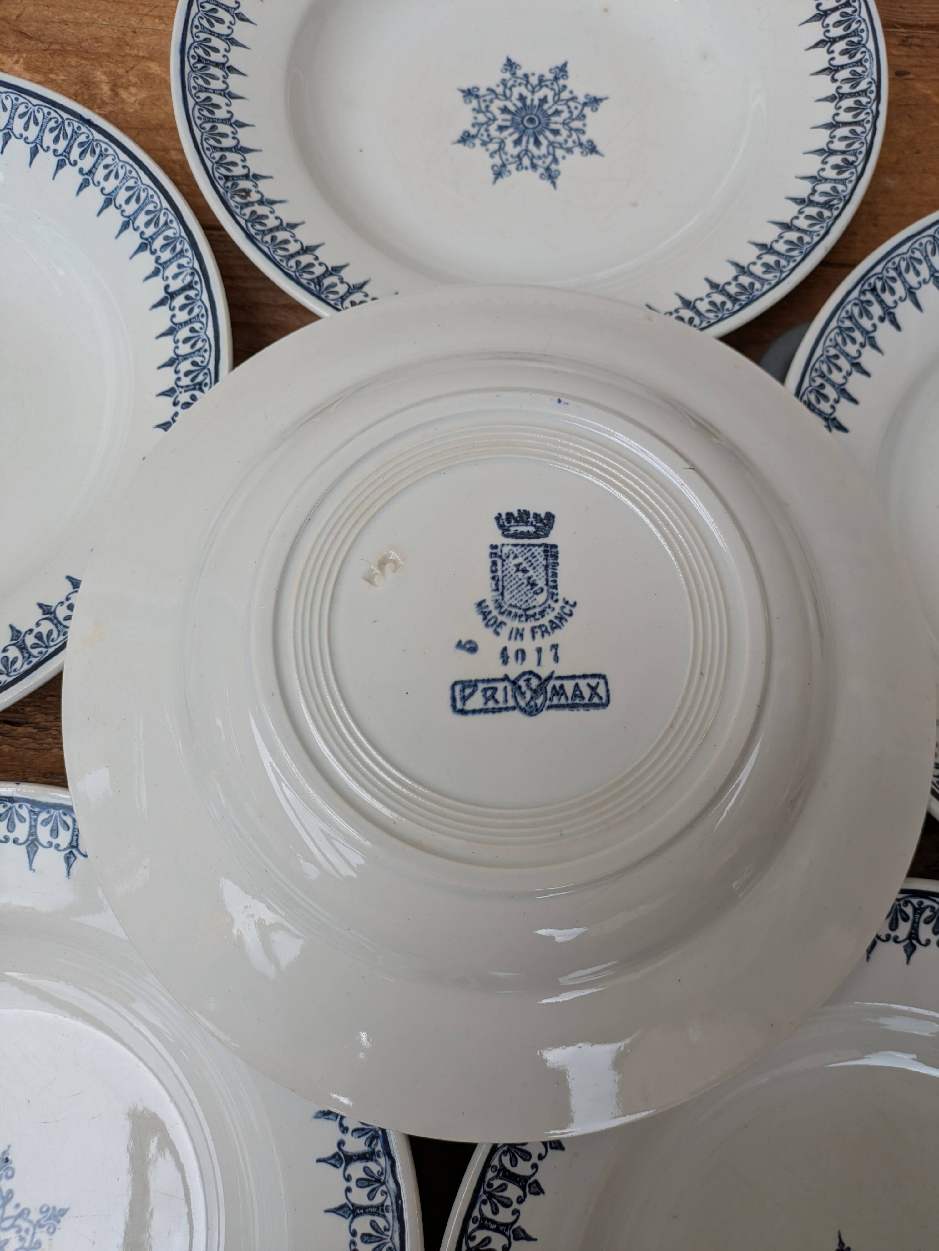Set of 6 old ceramic soup plates, Primax saint model