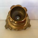 Tripod bronze candle holder