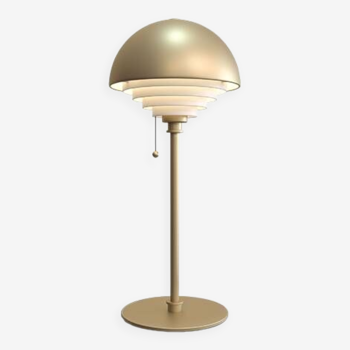 Herstal gold Motown table lamp