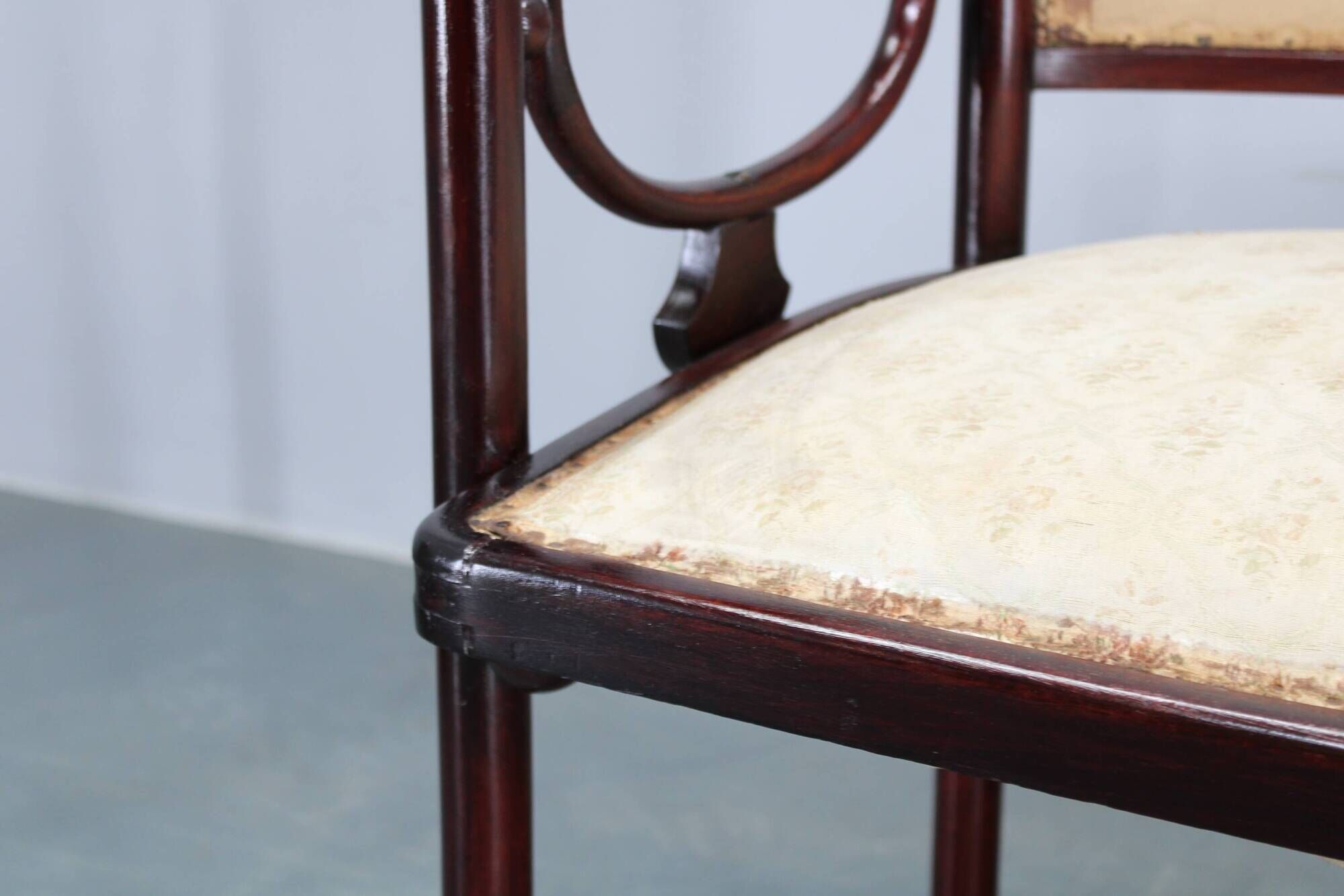 Josef Hoffmann Variation of Art Nouveau "Fledermaus" sofa by Fischel